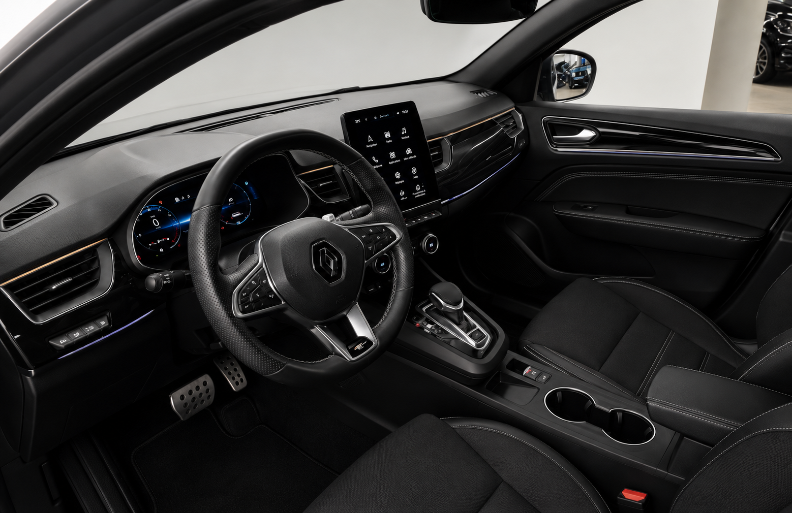 Renault Arkana — photo 1